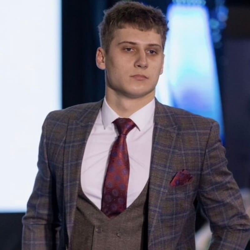 Игорь
